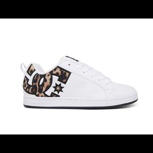 WOMEN'S COURT GRAFFIK SHOES - CHEETAH SIZE 6